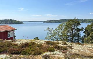 Pet Friendly Home In Djurhamn With House Sea View - 1