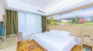Vienna Hotel Chengdu North Railway Station North Square Wukuaishi Metro Station - 7