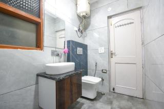 FabHotel The Arjun - 9