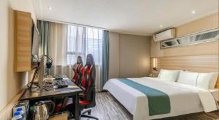 City Comfort Inn Wuhan Zongguan Metro Station - 1