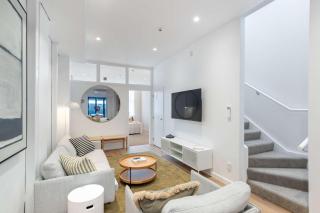 The Hudson 3BR Bright Courtenay Place Townhouse - 8