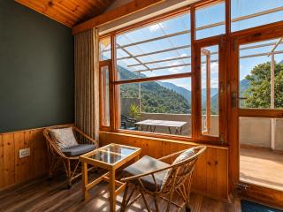 Doris Mountain Cabins Tirthan Jibhi - 1