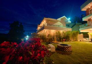 Ooty Mountain Bliss by VOYE HOMES - 8