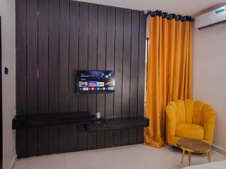 Maxbliss Optimum Royal Hotel - 2