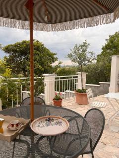 Vera's House - 9
