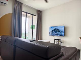 sp13a 55inch tv Netflix 6pax 2park kelab Rahman putra Sungai buloh - 8
