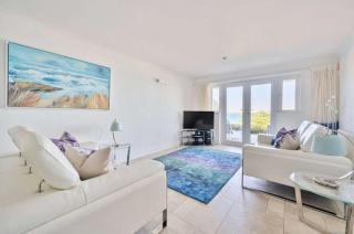 Modern Beachside Apartment at Carbis Bay St Ives - 9