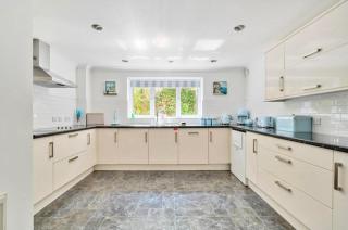 Modern Beachside Apartment at Carbis Bay St Ives - 7