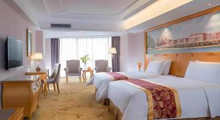 Venus Royal Hotel Guilin Airport Wuyue Wanda Plaza - 2