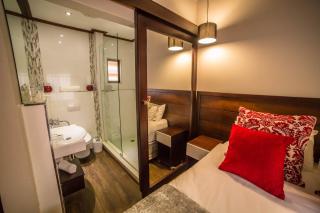 Grey Manor Guesthouse - 6