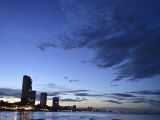 Nern Chalet Beachfront Hotel - 5