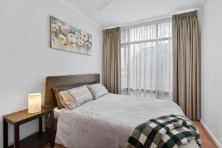 4 1 Harbour View Terrace BYO Linen - 5