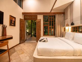Beautiful 1-BR Villa with Pool, 800m Echo beach - 4
