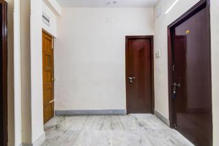 Hotel O Mukundapur Medica Bus Stand Formerly Florence Place - 5