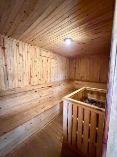 Fully Furnished 1BR With Pool, Sauna & City Views - 2