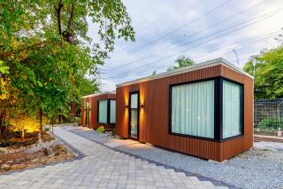 Nadi Glamping Business Suites - 7