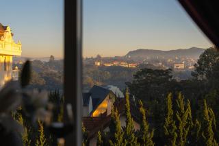 Peach Valley Hotel Dalat - 1