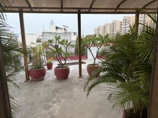 Rooftop Retreat- Peaceful & Luxurious Homestay BnB - 5