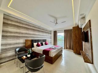 Soothing Stayz - Near Medanta The Medicity - 3
