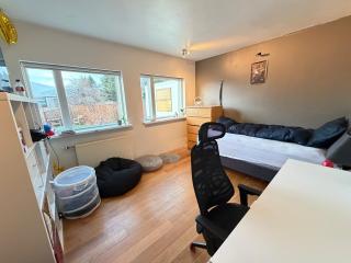 Modern house in Fossvogur, Reykjavik - Birta Rentals - 8
