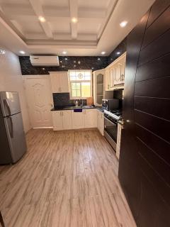 Luxury Bedroom in Premium Villa Al Zahya Ajman - 8