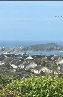 Coastal Family Haven 4 Bed with Stunning Sea Views - 5