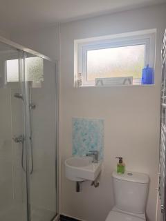 Coastal Family Haven 4 Bed with Stunning Sea Views - 3