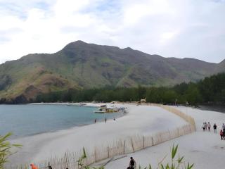 Sir Williams Lodge & Beach Resort - 5