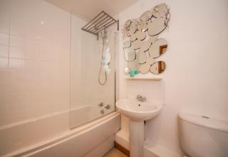 White Lodge Apartments - 8