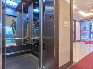 Y Hotel - 8