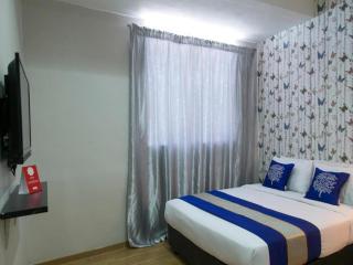 OYO 201 Smile Hotel Selayang Point - 3
