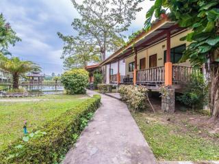 Naku Resort - 4