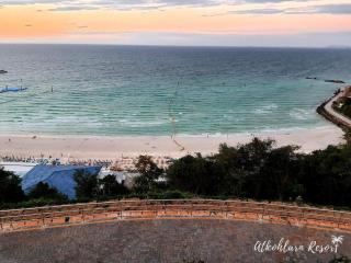 At Koh Larn Resort - 4
