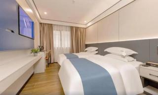 Yifang Hotel (Tianhe Sports Center Guangzhou East Railway Station Branch) - 2