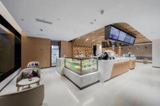 SKYBIRD Hotel - 2