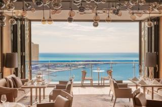 Blue Bay International Resort Hotel - 8