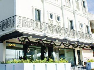 Grand Jade CIQ Hotel - 1