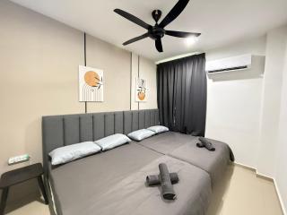 FunkyVila1 18PAX 4BR Near188Tower, Artstreet, HTAA - 5