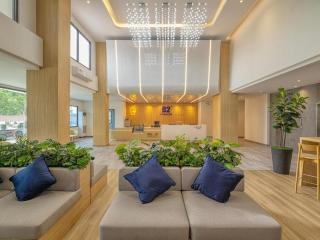 B2 Suphan Buri Premier Hotel - 9
