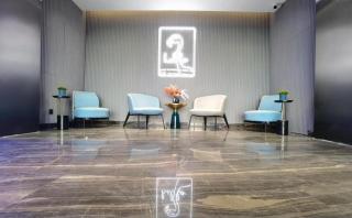 Beijing Mooncome Hotel - 1