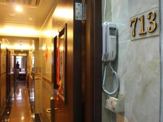 Wang Kei Hostel - 9
