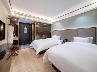Man Sen Hotel - 1