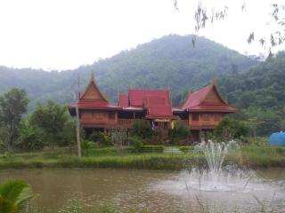 Lom Rak Resort - 3