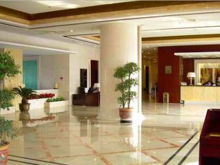 Tianjin Mayfair Hotel - 9