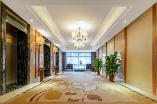 Dongguan South Grand China Hotel - 6