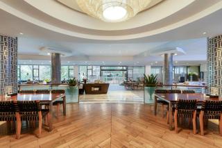 Palace Hotels (Chongqing Nanbin Road Holy Land Hot Spring Branch) 朗丽兹酒店（重庆南滨路圣地温泉店） - 4