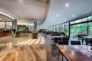 Palace Hotels (Chongqing Nanbin Road Holy Land Hot Spring Branch) 朗丽兹酒店（重庆南滨路圣地温泉店） - 3