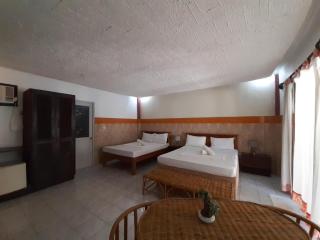 Cooper's Beach Resort - 2