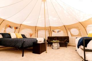 Roomy Family Bell Tent in Island Park, Idaho and near Harriman State Park - 0