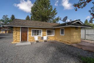Charming Family Log Cabin, the Perfect Base for Exploring East Idaho in Ashton - 0
